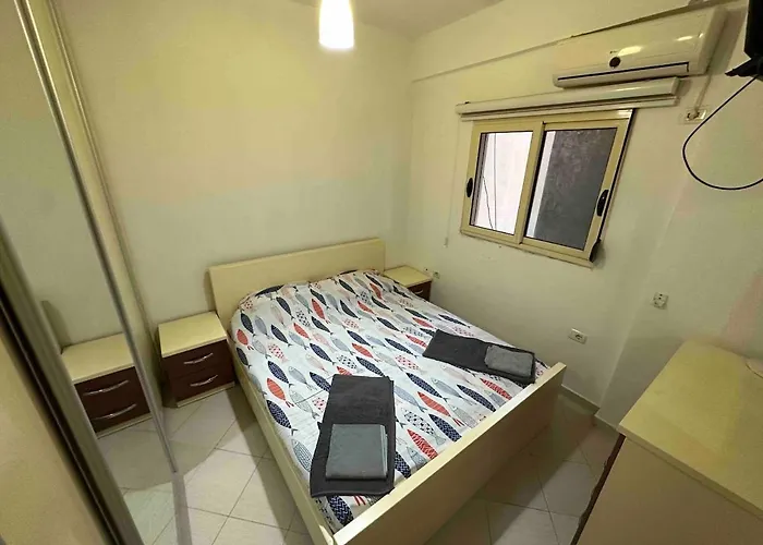 Ognen Apartment-sea View *