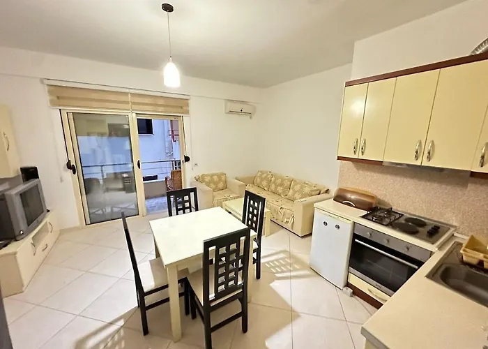 Ognen Apartment-sea View *