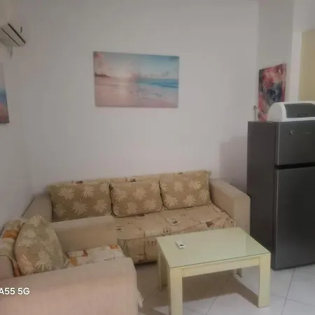 Ognen Apartment-sea View Sarande