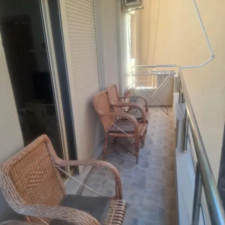 Ognen Apartment-sea View *