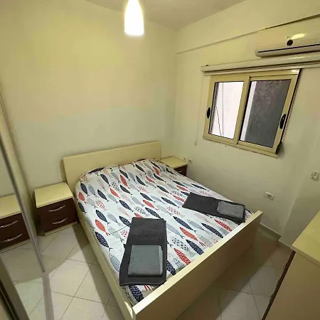 Ognen Apartment-sea View *