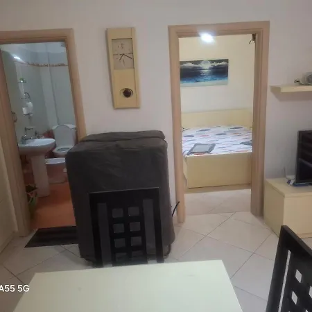 Ognen Apartment-sea View Villa *